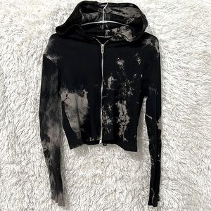 SHEIN Acid Wash Ribbed Long Sleeve Crop Top